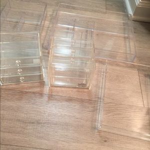 Container Store Makeup Storage